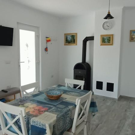 Vila Casaady Targu Neamt Exteriér fotografie